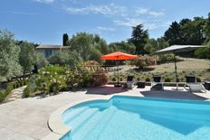 Prestigiosa villa di 185 mq in affitto, Gordes, Provenza-Alpi-Costa Azzurra