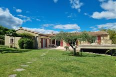 Villa in vendita a Saint-Hippolyte-du-Fort Occitanie Gard