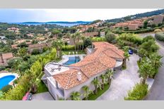 Esclusiva villa di 300 mq in affitto Sainte-Maxime, Provenza-Alpi-Costa Azzurra