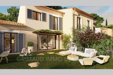 Villa in vendita a Sainte-Maxime Provenza-Alpi-Costa Azzurra Var