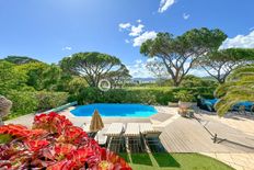 Villa in vendita a Sainte-Maxime Provenza-Alpi-Costa Azzurra Var