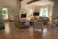 Villa in vendita a Bagnols-en-Forêt Provenza-Alpi-Costa Azzurra Var