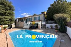 Prestigiosa villa di 160 mq in vendita La Destrousse, Provenza-Alpi-Costa Azzurra