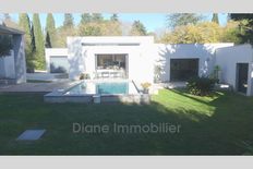 Villa in vendita a Nîmes Occitanie Gard