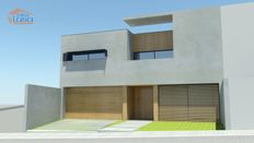 Prestigiosa casa di 384 mq in vendita Gondomar, Portogallo