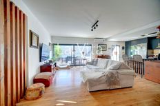 Prestigiosa casa di 131 mq in vendita Cascais e Estoril, Cascais, Lisbona