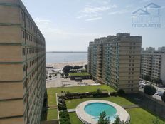 Prestigioso appartamento di 150 m² in vendita Matosinhos, Oporto