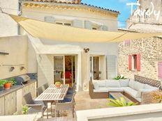 Prestigiosa villa di 80 mq in vendita Lourmarin, Provenza-Alpi-Costa Azzurra