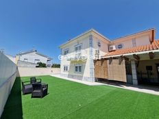 Esclusiva villa di 187 mq in vendita Charneca de Caparica, Distrito de Setúbal