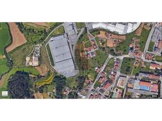 Terreno di 2411 mq - Oliveira de Azeméis, Distrito de Aveiro