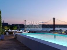 Prestigioso appartamento di 115 m² in vendita Lisbona, Portogallo