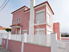 Prestigiosa villa di 334 mq in vendita, Charneca de Caparica, Distrito de Setúbal