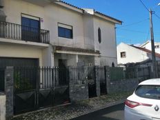 Villa in vendita a Casal de Cambra Lisbona Sintra