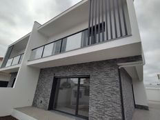 Villa in vendita a Fernao Ferro Distrito de Setúbal Seixal