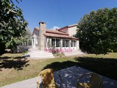 Casa di lusso in vendita L\'Isle-sur-la-Sorgue, Francia