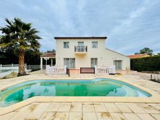 Casa di 170 mq in vendita Sillans-la-Cascade, Provenza-Alpi-Costa Azzurra