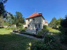 Casa di prestigio in vendita La Celle-Saint-Cloud, Francia