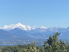 Terreno in vendita a Grilly Alvernia-Rodano-Alpi Ain