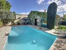 Casa di lusso in vendita a Uzès Occitanie Gard