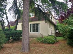 Prestigiosa casa in vendita Fleury-sur-Orne, Francia