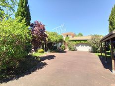 Casa di lusso in vendita a Saint-Aubin-de-Médoc Nouvelle-Aquitaine Gironda