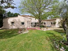 Casa di lusso in vendita a L\'Isle-sur-la-Sorgue Provenza-Alpi-Costa Azzurra Vaucluse