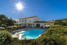 Casa di lusso in vendita a Grimaud Provenza-Alpi-Costa Azzurra Var