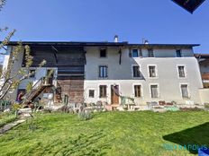 Casa di lusso in vendita a Prévessin-Moëns Alvernia-Rodano-Alpi Ain