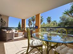 Prestigioso appartamento di 84 m² in vendita Fréjus, Francia