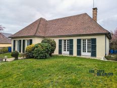 Casa di lusso in vendita a Crépy-en-Valois Hauts-de-France Oise