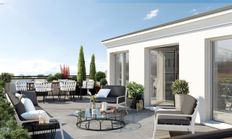 Appartamento di prestigio di 140 m² in vendita Saint-Laurent-du-Var, Francia