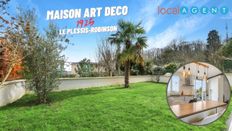 Casa di lusso in vendita a Le Plessis-Robinson Île-de-France Hauts-de-Seine