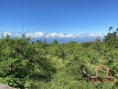 Terreno di 2704 mq in vendita - Le Tampon, Réunion