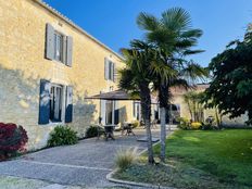 Prestigiosa casa in vendita Cozes, Francia