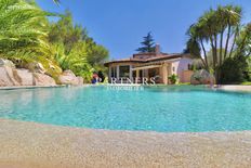 Prestigiosa casa in vendita Aix-en-Provence, Provenza-Alpi-Costa Azzurra