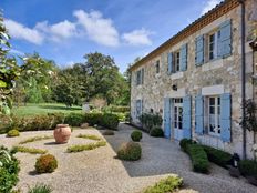 Prestigiosa casa di 316 mq in vendita Fourcès, Francia