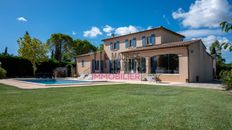 Prestigiosa casa di 180 mq in vendita Modène, Provenza-Alpi-Costa Azzurra