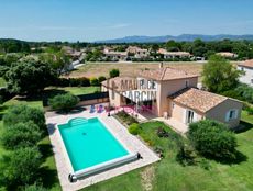 Casa di 153 mq in vendita Mazan, Francia