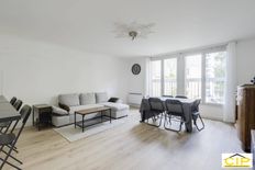 Appartamento di lusso di 97 m² in vendita Buttes-Chaumont, Villette, Bas Belleville, Francia