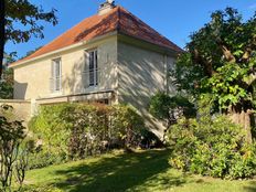 Casa di lusso in vendita a La Celle-Saint-Cloud Île-de-France Yvelines