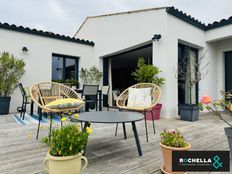 Casa di lusso in vendita a La Rochelle Nouvelle-Aquitaine Charente-Maritime