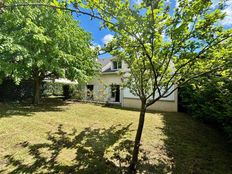 Casa di lusso in vendita a La Celle-Saint-Cloud Île-de-France Yvelines