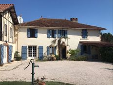 Casa di lusso in vendita a Mirande Occitanie Gers