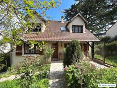 Casa di lusso in vendita a Marly-le-Roi Île-de-France Yvelines