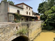 Casa di prestigio di 320 mq in vendita Gimont, Francia