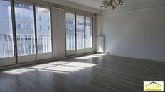 Prestigioso appartamento di 76 m² in vendita Buttes-Chaumont, Villette, Bas Belleville, Parigi, Île-de-France