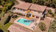 Casa di lusso in vendita a Collobrières Provenza-Alpi-Costa Azzurra Var