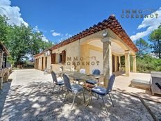 Casa di prestigio in vendita Néoules, Provenza-Alpi-Costa Azzurra