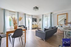 Prestigioso appartamento di 82 m² in vendita Alfortville, Francia