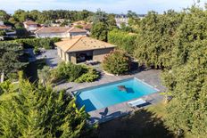 Casa di lusso in vendita a Eysines Nouvelle-Aquitaine Gironda